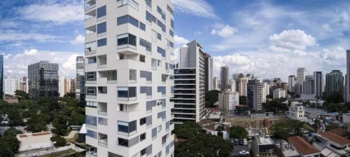 Vila Olimpia Apartment | VN Ferreira Lobo: apartamento amplo com vaga de garagem em Itaim