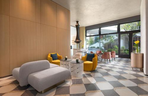Minhang Hotel | voco Suites Shanghai Hongqiao CBD by IHG