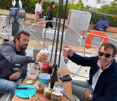 Cap d'Agde Boat Rental | Voilier hébergement atypique & Navigation