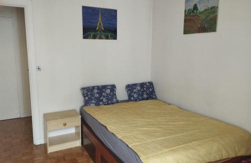 Necker Apartment | VOLONTAIRES EIFFEL TOWER PARIS