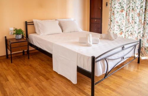 Volos City Centre Apartment | Volos Large Apartment Sea View