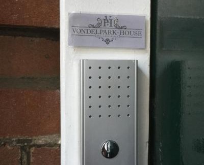 Overtoomse Sluis Bed & Breakfast | Vondelpark House B&B