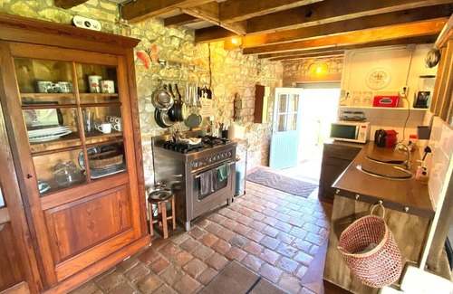 Thollet House | Voor wie houd van Rust Ruimte en Natuurgenot !