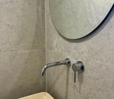 Himare Apartment | Vourtaréa Guesthouse