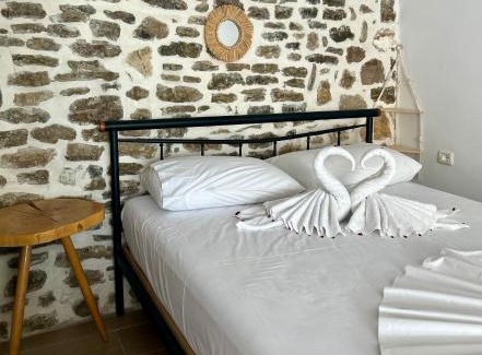 Himare Apartment | Vourtaréa Guesthouse