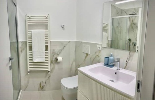 Fiera Apartment | Vrbo Property