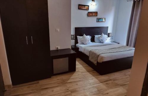 Vrindavan Hotel | Vrindavan suites omex