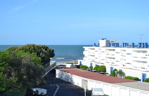 Le Grau-Du-Roi Apartment | Vue mer -acces Direct Plage - Piscine- 46 m2- 2 Chambres- Boucanet-grau du roi