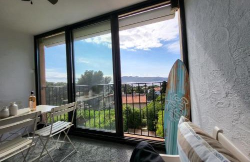 Saint-Mandrier-sur-Mer House | Vue mer imprenable Cosy T3, 6 pers, parking