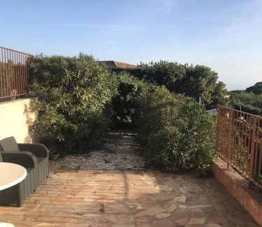 Cavalaire-sur-Mer Apartment | Vue Mer, Piscine, Terrasse Privée et Clim