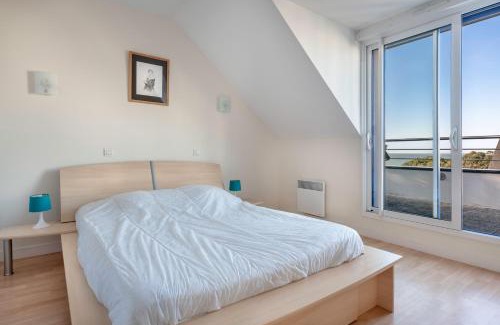 Saint-Gildas-de-Rhuys House | Vue sur la mer pour 8 personnes (200m de la plage)