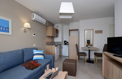 Le Barcares Condo | Vue sur la Mer + Location en bord de Plage