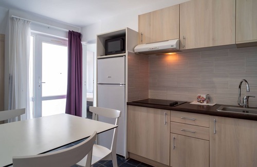 Guidel-Plages Condo | Vue sur Mer ! Apt avec Terrasse | 200m de la Plage