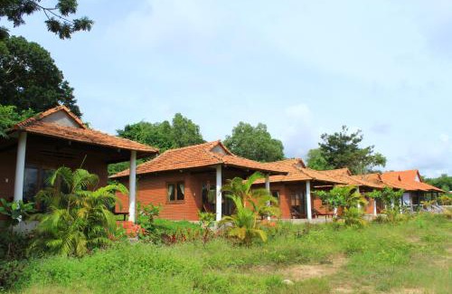 Cua Can Village Resort | Vung Bau Resort