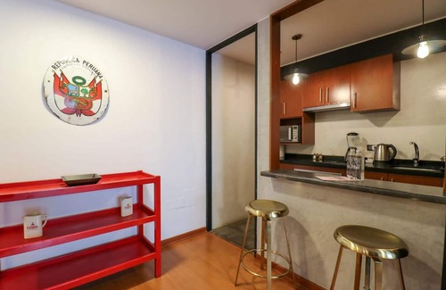Barranco Apartment | w Art Deco 1BR With Pool View in Barranco