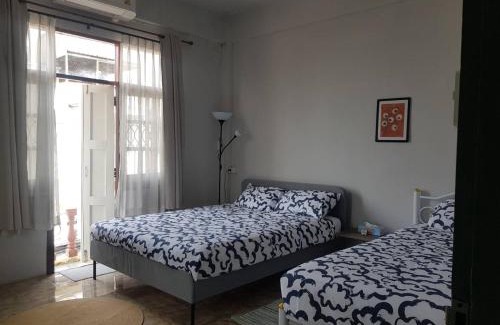 Saphan Sung House | W House Family & Group-Friendly Spacious Cozy Loft, Minburi - 15mins to BKK Airport