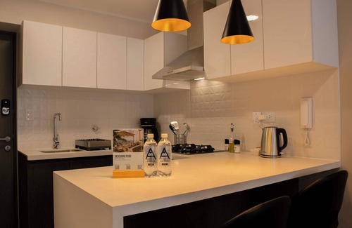 Leuro Apartment | w* | Impressive 1BR w/Balcony in Miraflores