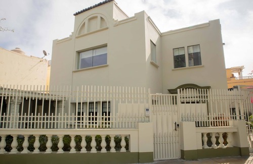 Leuro Apartment | w Impressive 5BR w Terrace in Miraflores