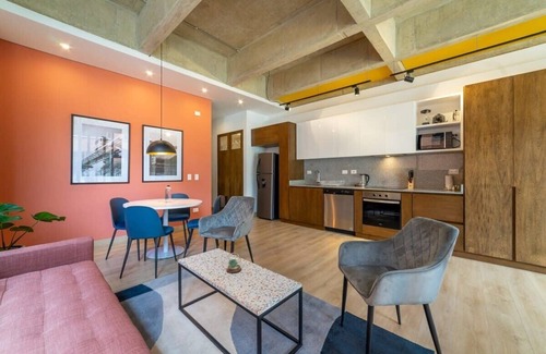Chico Reservado Apartment | w* | Industrial Loft in Parque 93