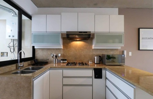 Miraflores Apartment | w* | Picturesque 2BR with Balcony in Miraflores