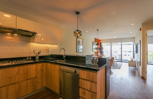 Armendariz Apartment | w* | Remarkable 1BR with Balcony in Miraflores