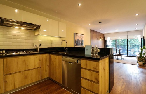 Armendariz Apartment | w* | Splendid 1BR with Balcony in Miraflores