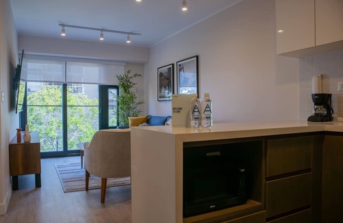 Leuro Apartment | w* | Striking 2BR w/Terrace in Miraflores