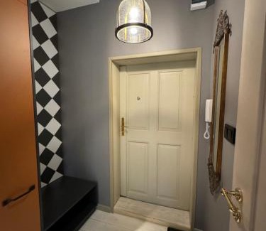 Centrum Apartment | W12 Home Station - Apartment retroPIERROT