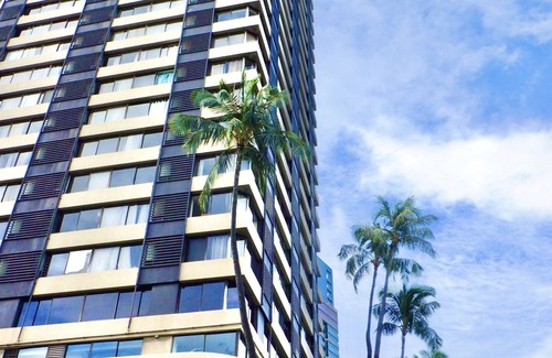 Waikiki Apartment | WAIKIKI WAVES - ALOHA SUITE, PERFECT FOR 2
