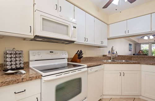 Waikoloa Condo | Waikoloa condo with amazing amenities! Close to beaches and golf courses.