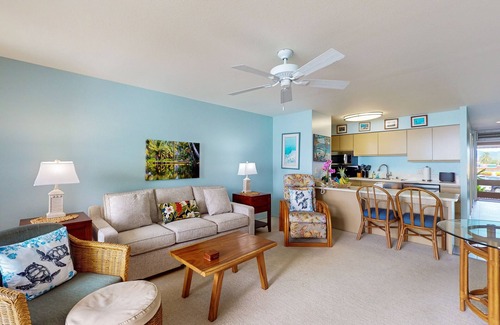 Wailua House Lots House | Wailua Bay View Condo w/Private Washer/Dryer, Free WiFi, Shared Pool