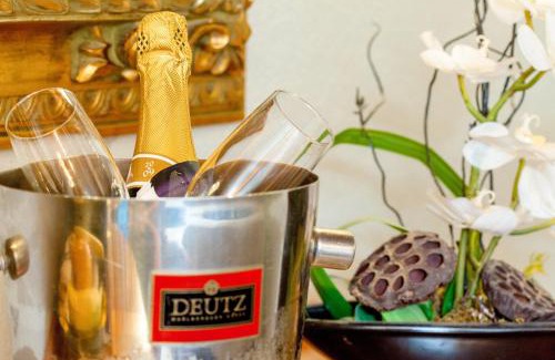Waiatarua Hotel | Waitakere Resort & Spa