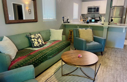 Wailua Condo | Wake up in paradise at Plantation Hale A8