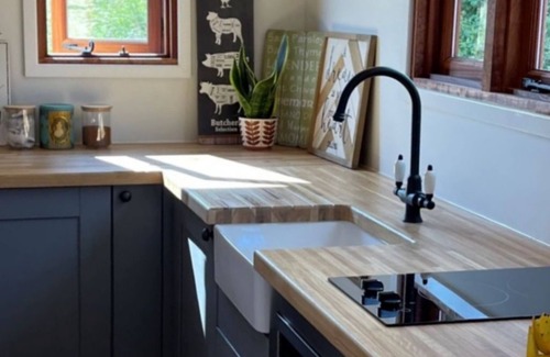 Alkborough House | Walcot Hall by Interhome