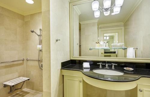 Midtown East Hotel | Waldorf Astoria New York