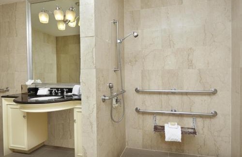 Midtown East Hotel | Waldorf Astoria New York