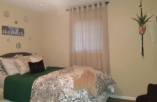 Murfreesboro Apartment | Walk 2 MTSU charming and cozy pad