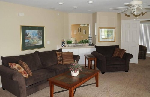 Kimberling City Condo | Walk-in Level Waterfront Condo on Beautiful Table Rock Lake