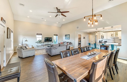 Culver Cottage | Walk to Academy: Family Lake Penthouse in Culver!