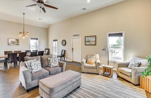 Culver House | Walk to Academy Lake Max Family Penthouse