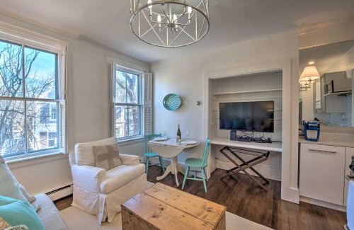 Nantucket Town Apartment | Walk to Attractions Couples Retreat in Nantucket