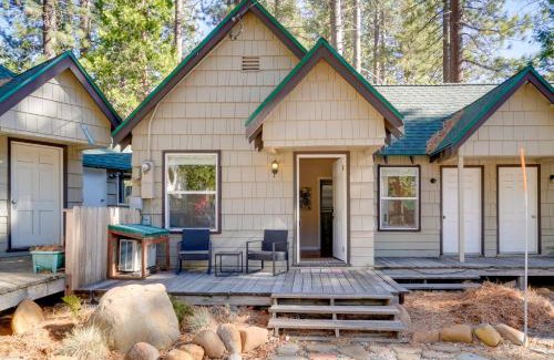 Tahoe Vista House | Walk to Beach Mourelatos Lakeshore Resort Condo!