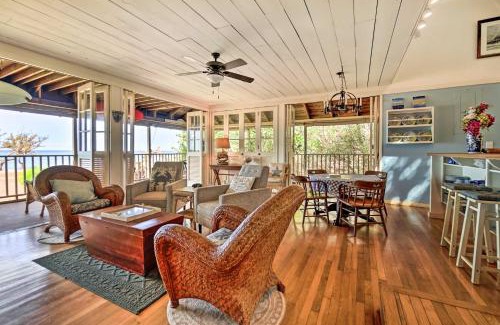 Maunaloa House | Walk to Beach Paniolo Hale Townhome with Ocean View