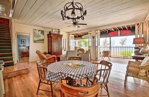 Maunaloa House | Walk to Beach Paniolo Hale Townhome with Ocean View