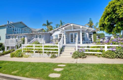 Carlsbad House | Walk To Beach & Village - 5 Bedrooms - 3 Units