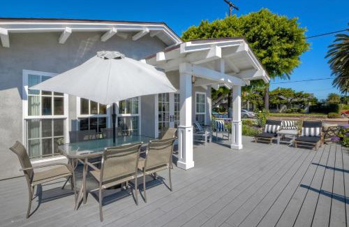 Carlsbad House | Walk To Beach & Village - 5 Bedrooms - 3 Units