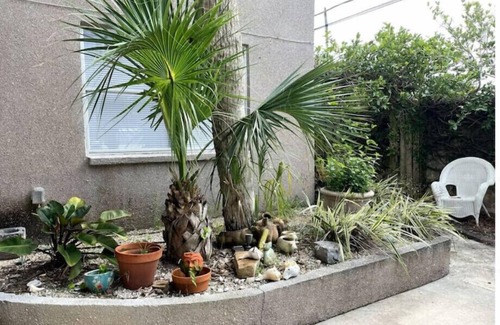 Vilano Beach Apartment | Walk to beautiful Vilano Beach