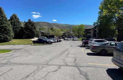 Avon Condo | Walk to Beaver Creek Shuttle