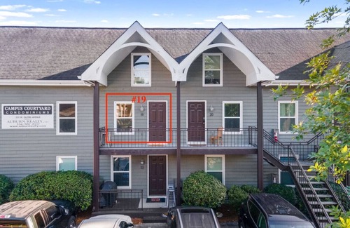 Auburn Apartment | Walk to Downtown & Campus Modern 2BR Condo