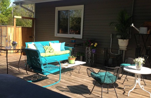 Douglas House | WALK to Lake Michigan AND Saugatuck ~ Includes Bicycles!